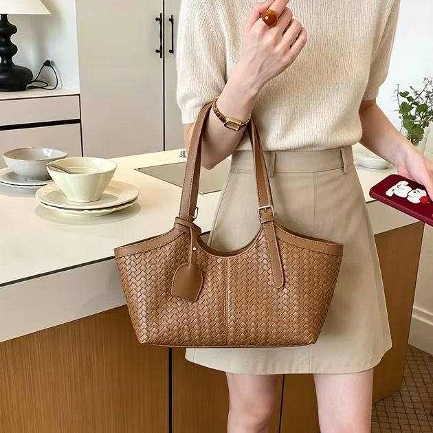CLAREGQI   Hand Woven Tote Bag - مراجعة Women Bags Large وسعره