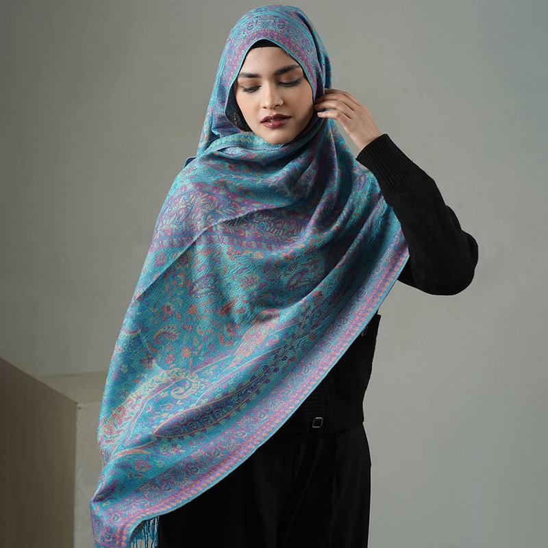 Luxury Brand Autumn Cashmere P - مراجعة Women Bags Trend 2025 وسعره