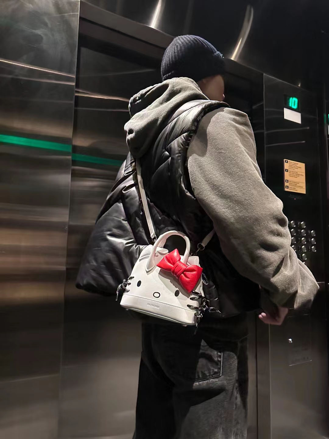 Kwaii Sanrio Hello Kitty Shoul - مراجعة Women Bags Trend 2025 وسعره
