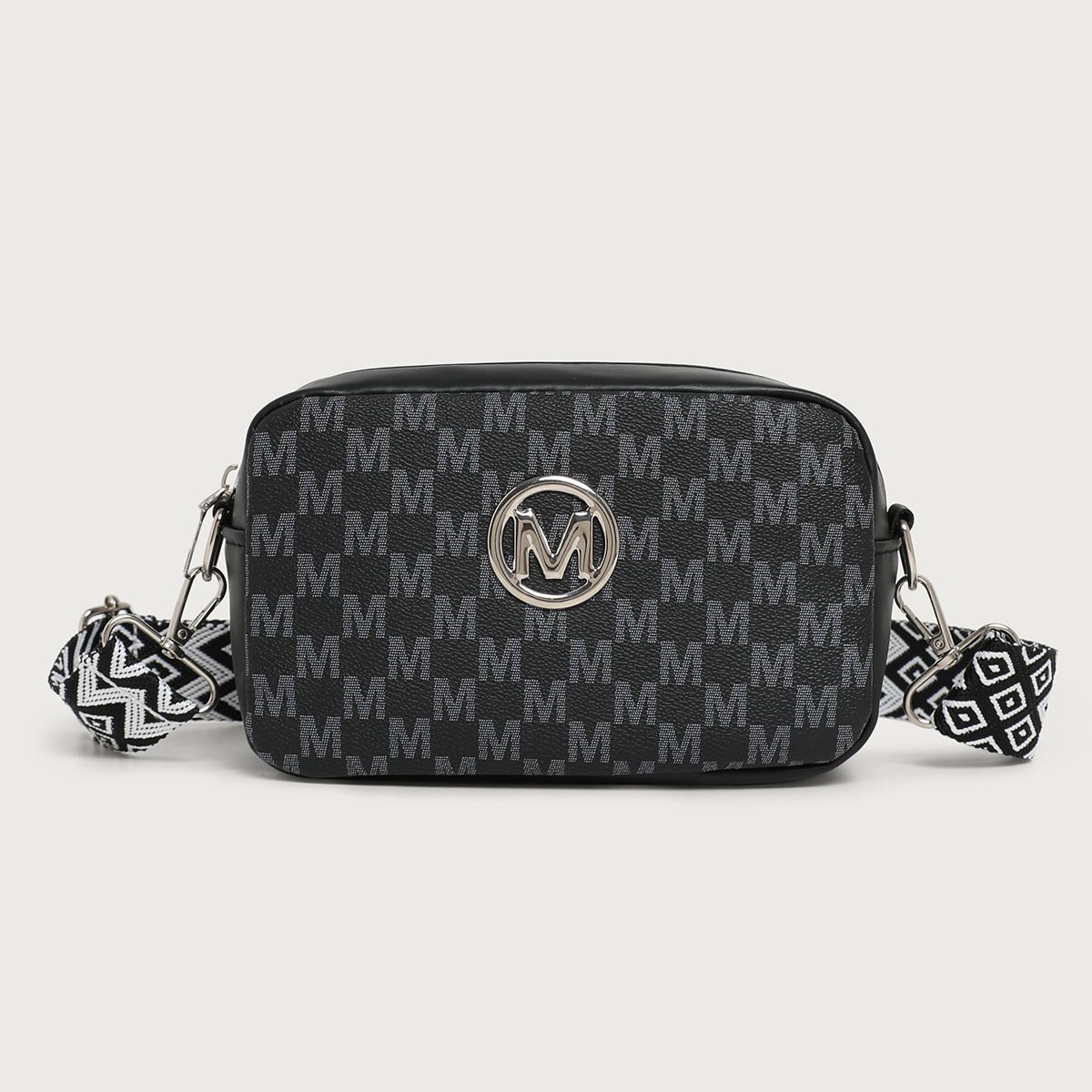 Retro M Pattern Design Female  - مراجعة Women'S Bags At M&S وسعره