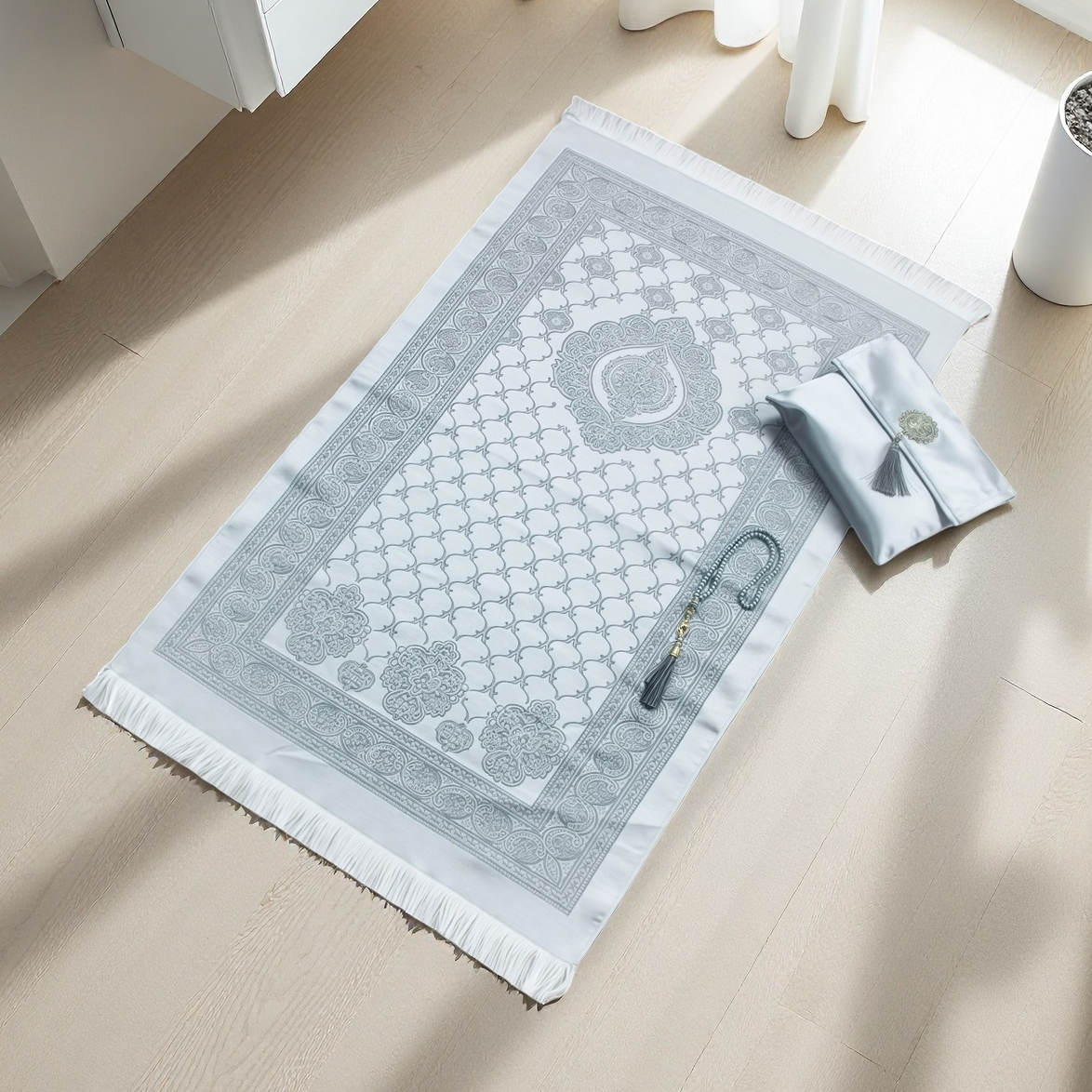 Muslim Prayer Rug with Beads P - مراجعة Women Bags For Eid وسعره