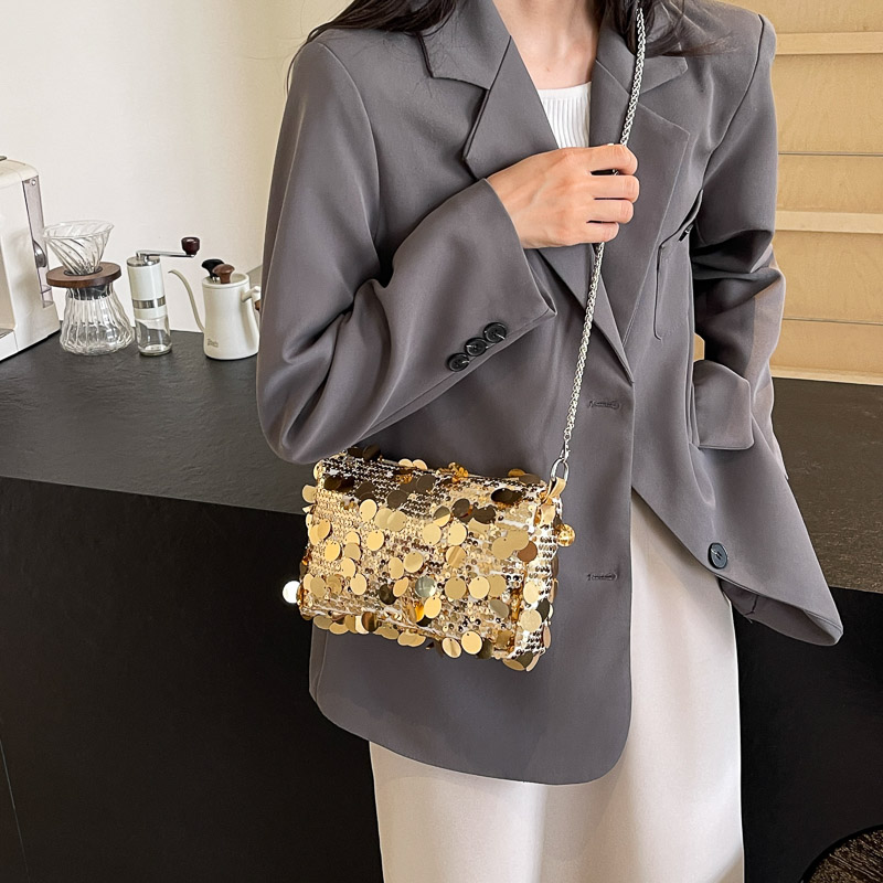 Luxury Gold Sequined Party Pur - مراجعة Women Bags Dior وسعره