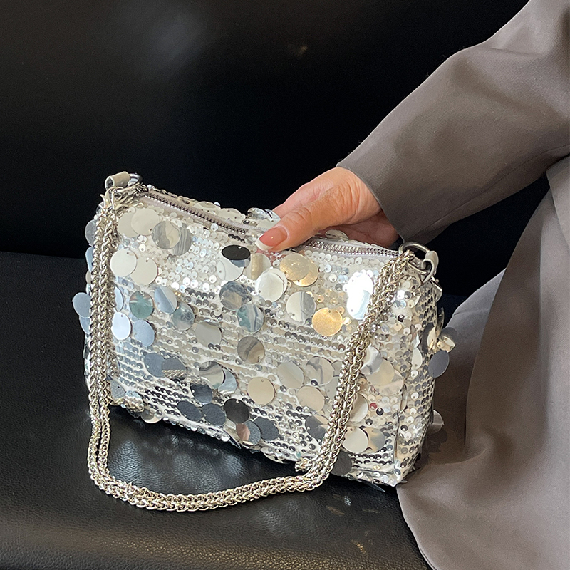 Luxury Gold Sequined Party Pur - مراجعة Women Bags Dior وسعره