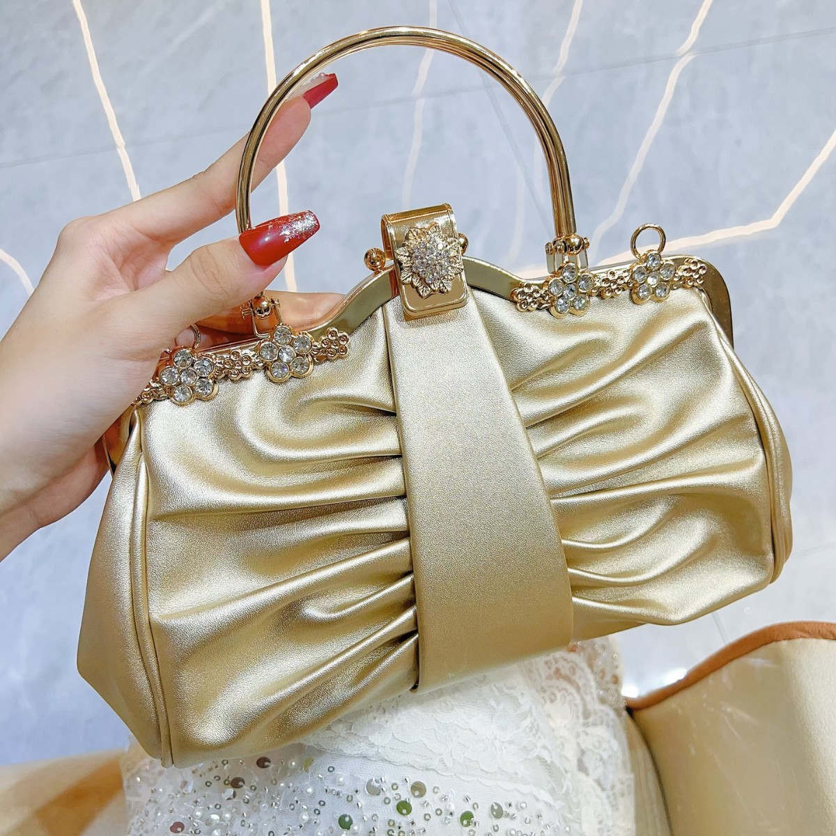 2025 Luxury High-end Party Clo - مراجعة Women Bags Trend 2025 وسعره