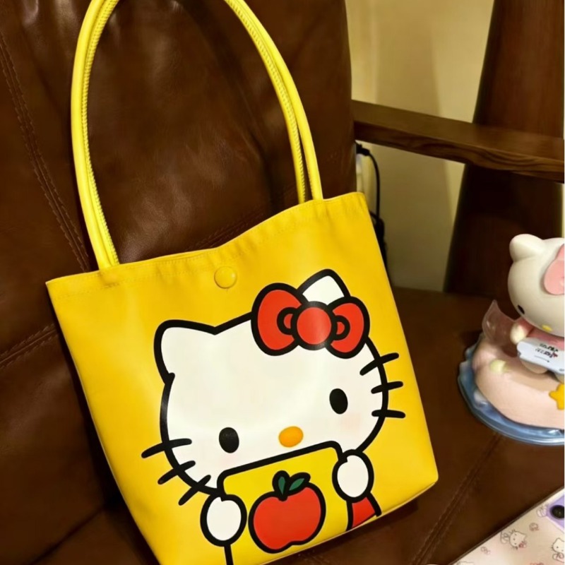 2026 New Yellow Kitty Handbag  - مراجعة Women'S Bags New Look وسعره