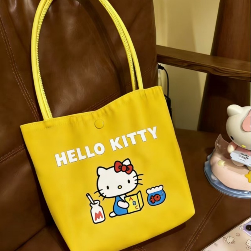 2026 New Yellow Kitty Handbag  - مراجعة Women'S Bags New Look وسعره