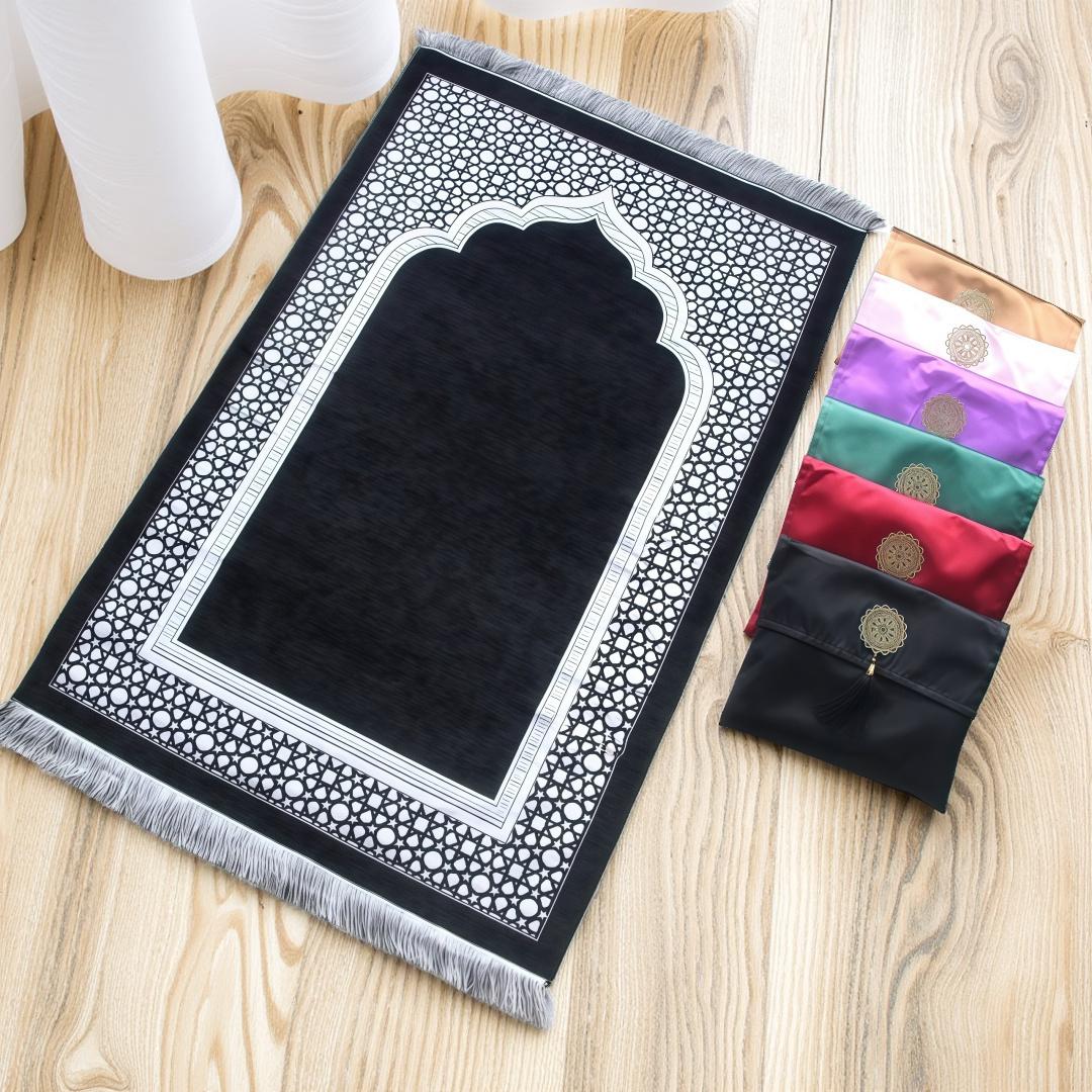 Muslim Prayer Rug with Portabl - مراجعة Women Bags For Eid وسعره