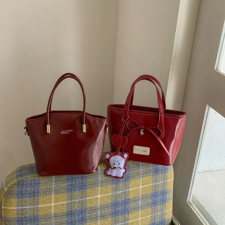 2026 New Red Bag Women's Super - مراجعة Women'S Bags New Look وسعره