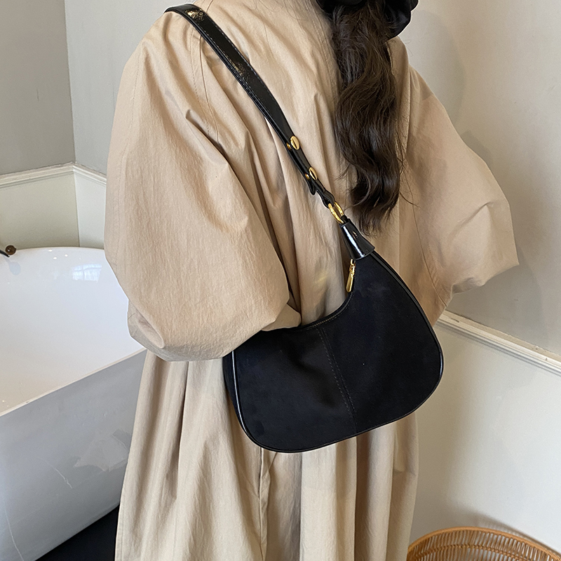 LEFTSIDE Women Small Suede Sho - مراجعة Women Bags Trend 2025 وسعره