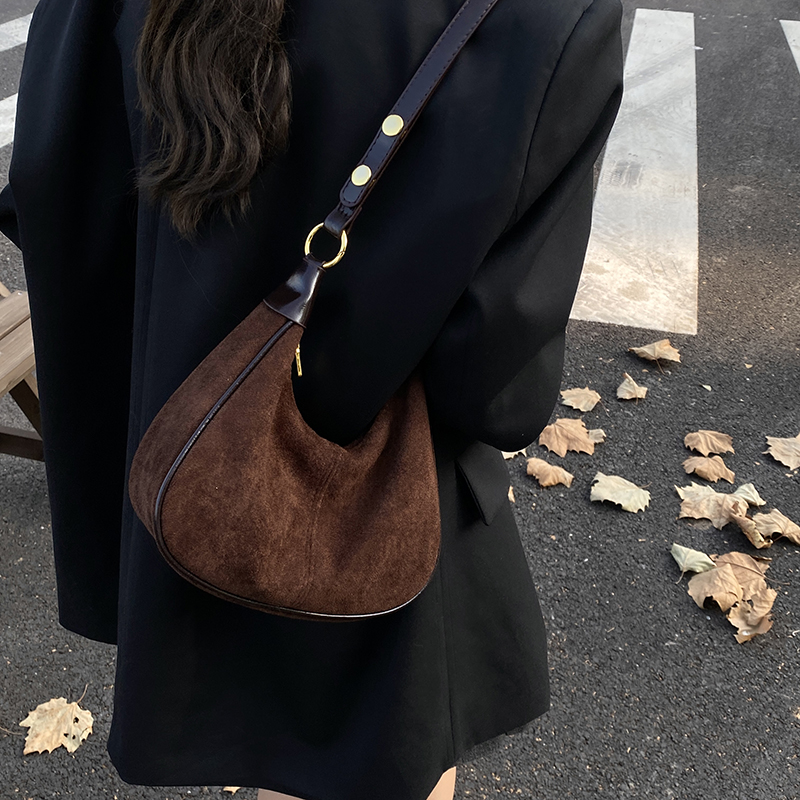 LEFTSIDE Women Small Suede Sho - مراجعة Women Bags Trend 2025 وسعره