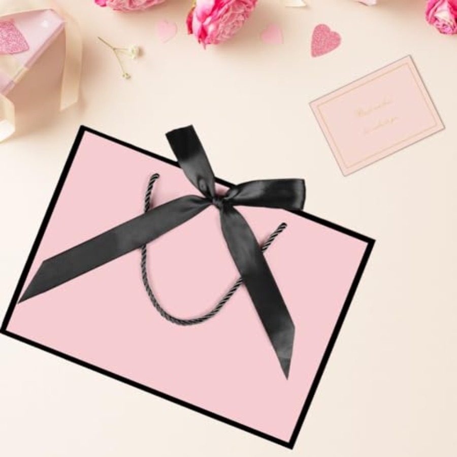 2PCS Medium Gift Bags, Paper G - مراجعة Women Bags For Eid وسعره